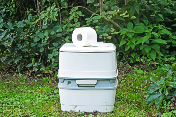 Best Best portable toilet rental  in Bangor, MI